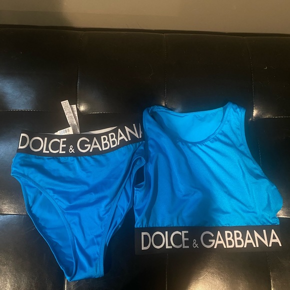 DOLCE & GABBANA
Logo-Band Two-Piece Swimsuit - Picture 3 of 4